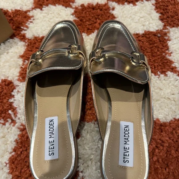Steve Madden Clapton Silver Mule Size 7 - Picture 4 of 4